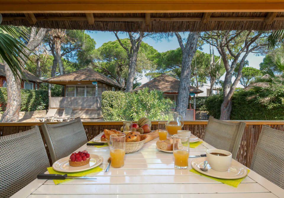 mh-case-kenya-terrasse