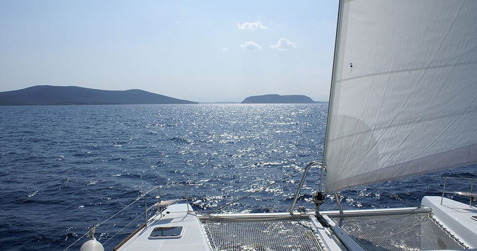 Colombier-fiche-activites-sports-loisirs-catamaran-amc-bloc1-grande