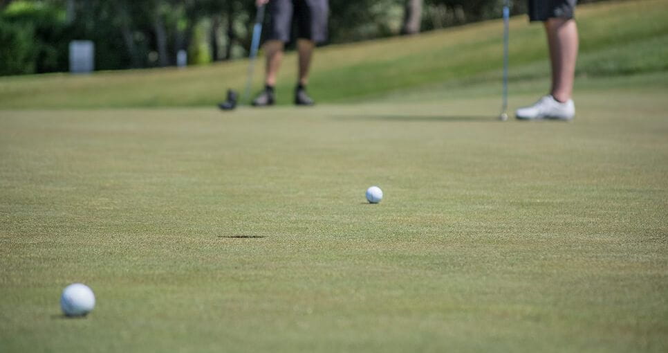 Colombier-fiche-activites-sports-loisirs-golf-roquebrune-bloc1-grande