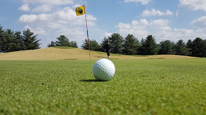 Colombier-fiche-activites-sports-loisirs-golf-roquebrune-bloc1-petite