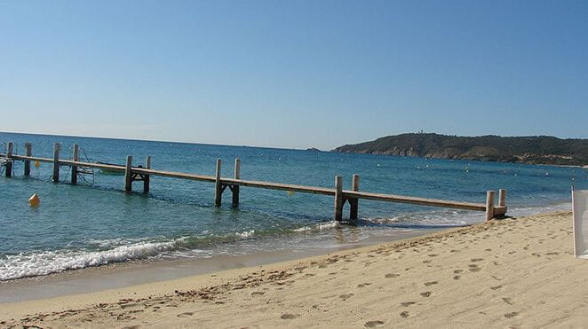 Colombier-fiche-activites-sports-loisirs-plage-pampelonne-bloc1-petite